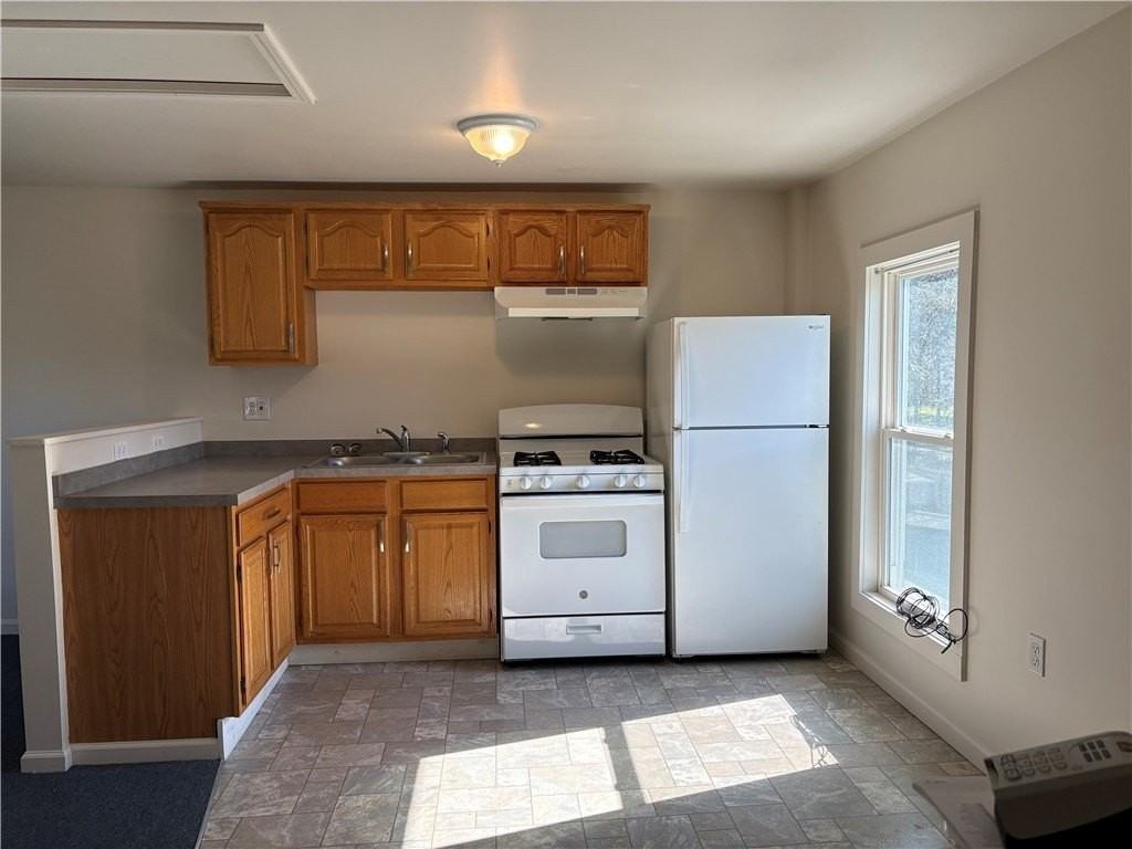 132 W High St #201 - Photo 3 of 13