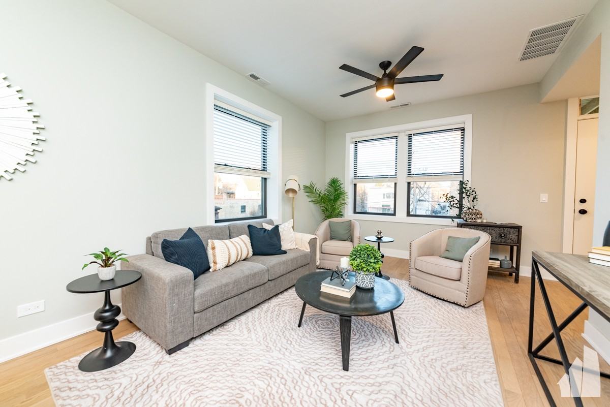 2020 W Montrose Ave #4409-3B - Photo 2 of 15