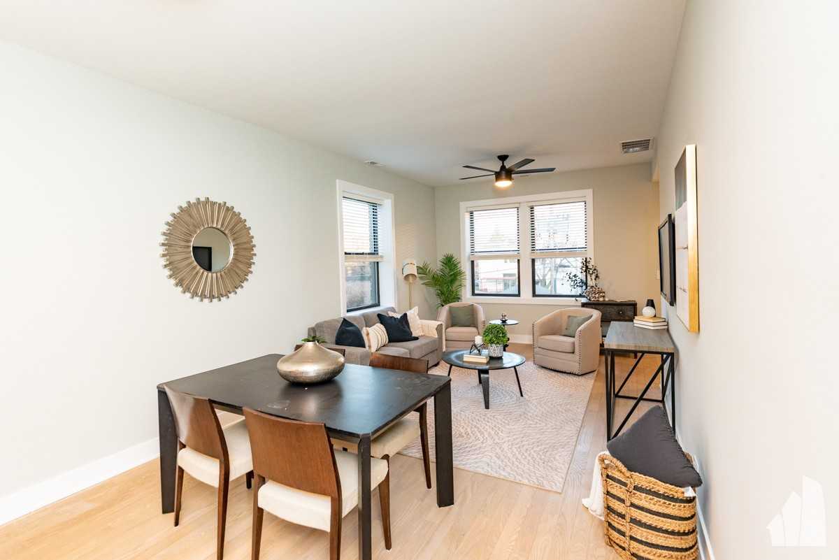 2020 W Montrose Ave #4409-3B - Photo 3 of 15