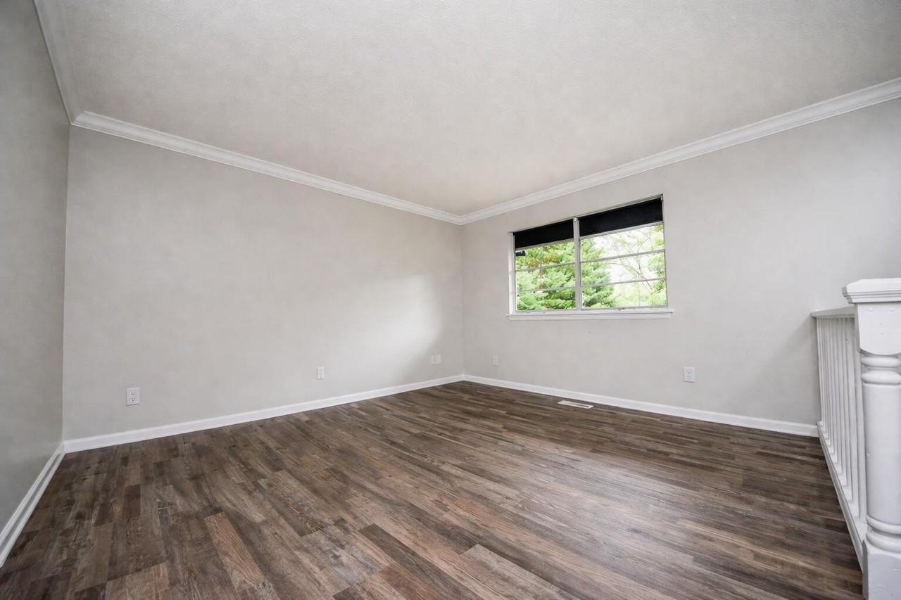 7304 Sterling Rd - Photo 5 of 11