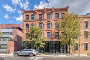 featured image of 1349 N Noble St #1