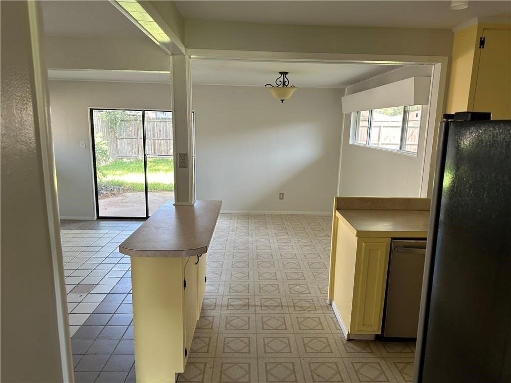 107 Melba Dr - Photo 4 of 11