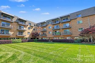 1323 Queens Rd Unit 227 - Photo 1 of 1