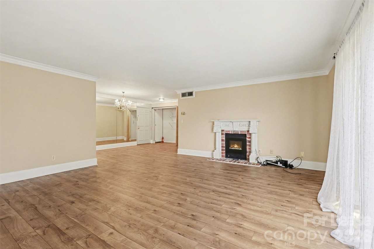 1323 Queens Rd Unit 227 - Photo 5 of 34