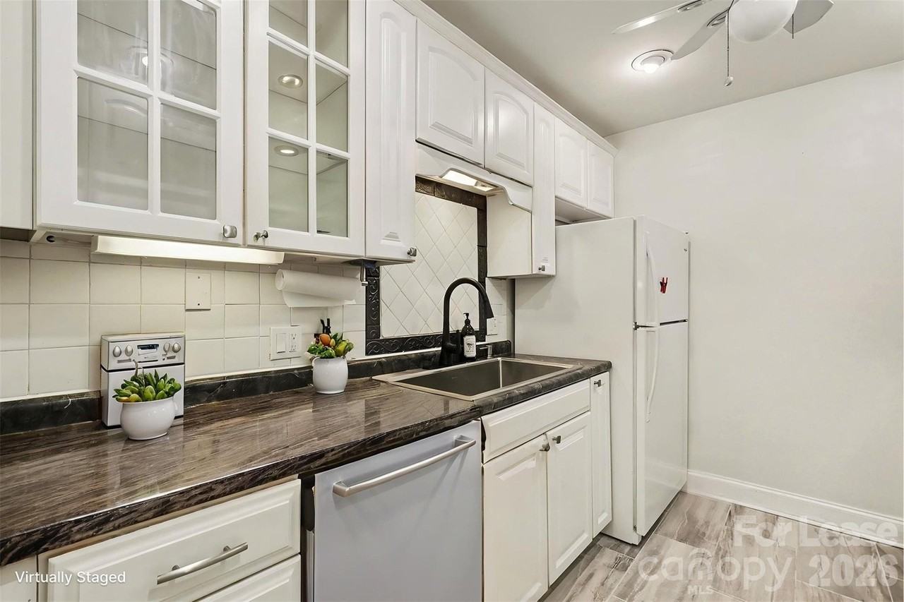 1323 Queens Rd #227 - Photo 3 of 35