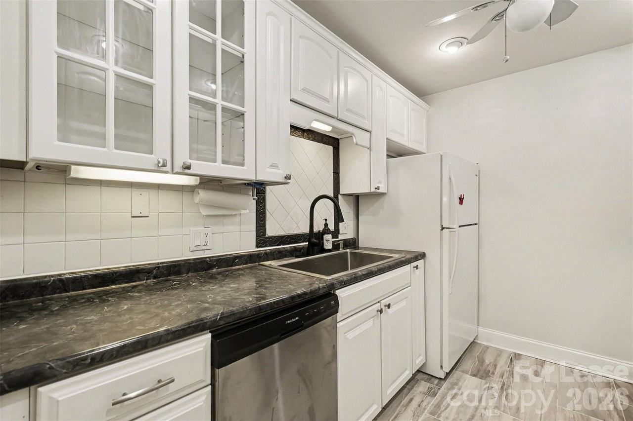 1323 Queens Rd #227 - Photo 6 of 35