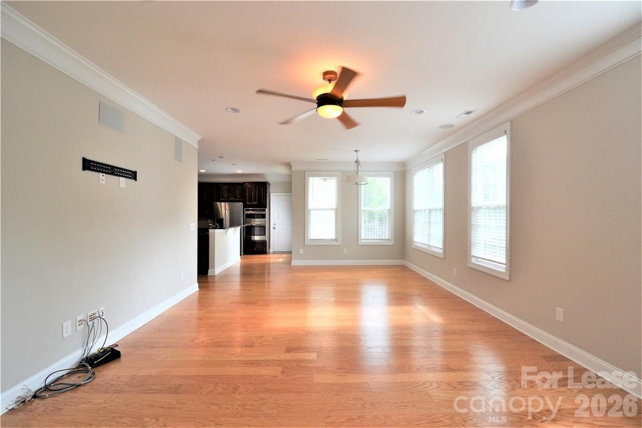 21330 Old Canal St - Photo 3 of 21