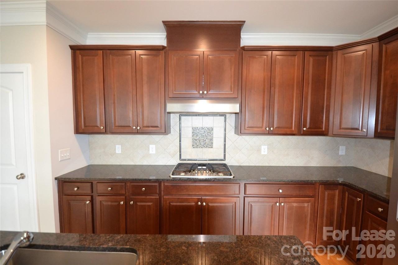 21330 Old Canal St - Photo 7 of 21