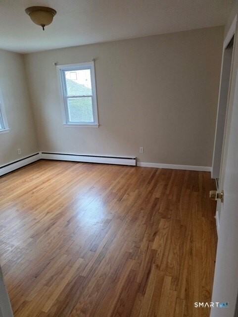 156 Garden Dr - Photo 5 of 10