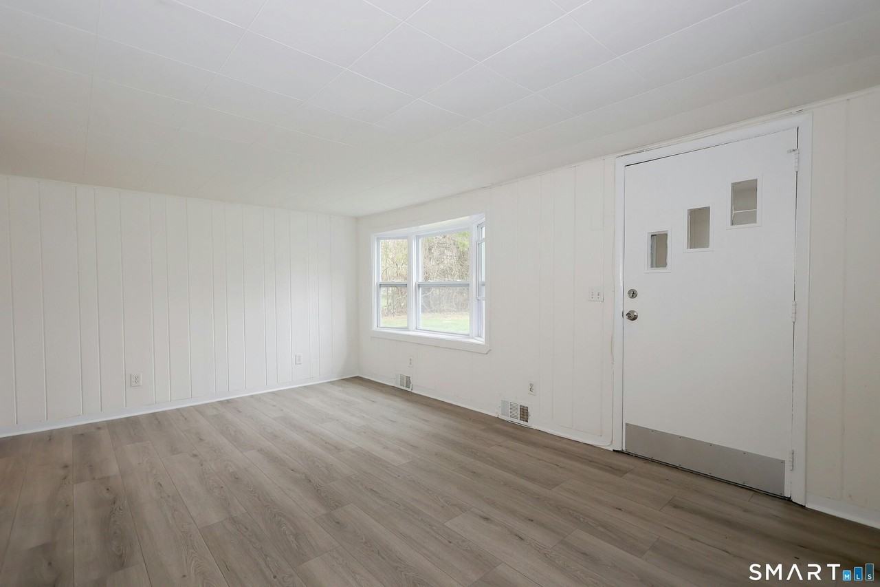 121 Westport Rd Unit 2 - Photo 5 of 32