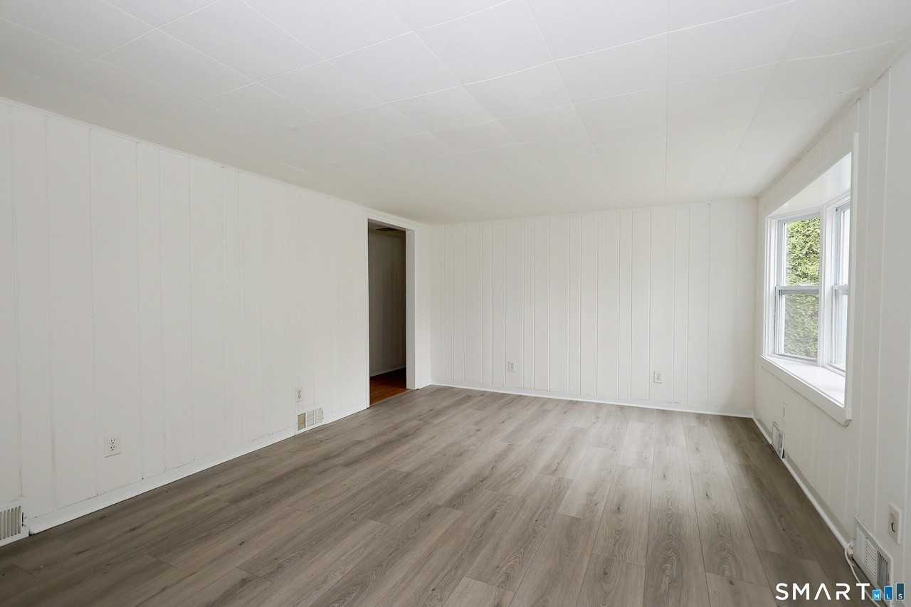 121 Westport Rd Unit 2 - Photo 7 of 32