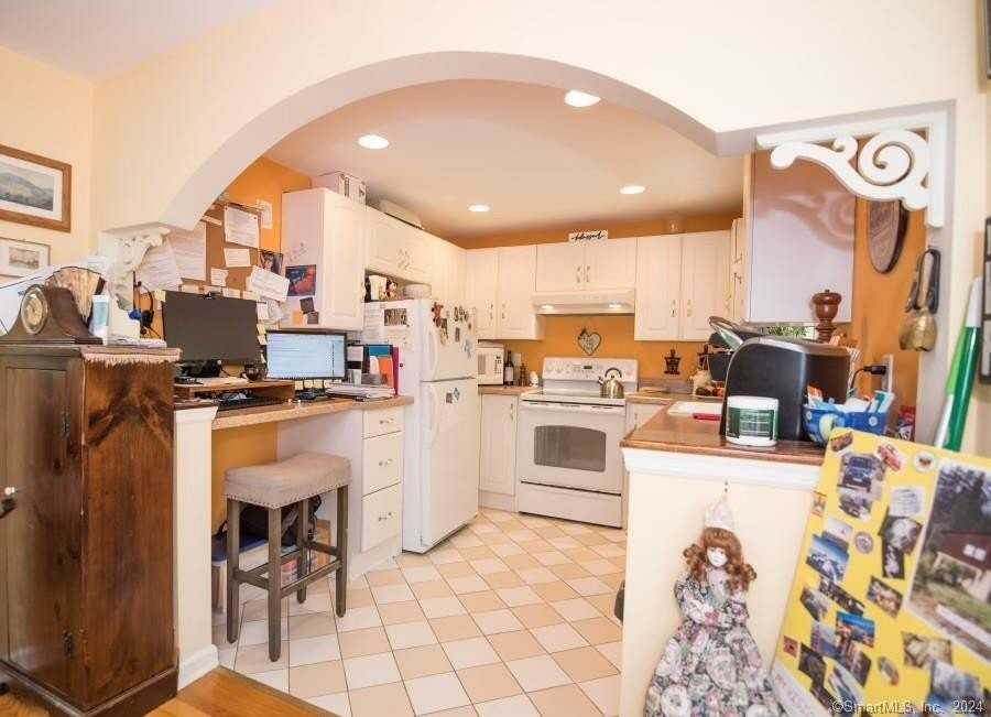 51 Plum Tree Ln - Photo 3 of 7