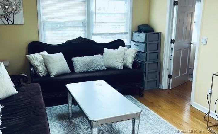 51 Plum Tree Ln - Photo 4 of 7