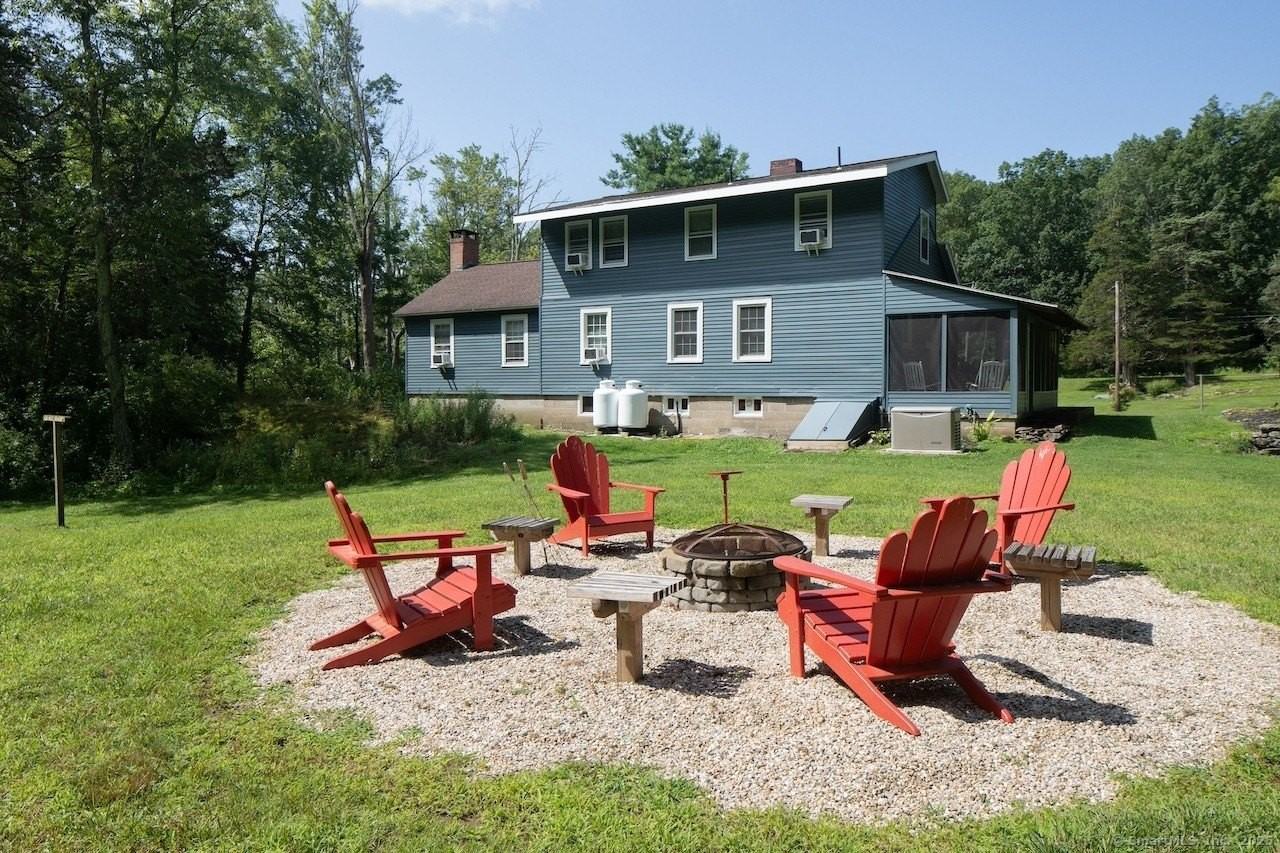 11 Reservoir Rd - Photo 2 of 25