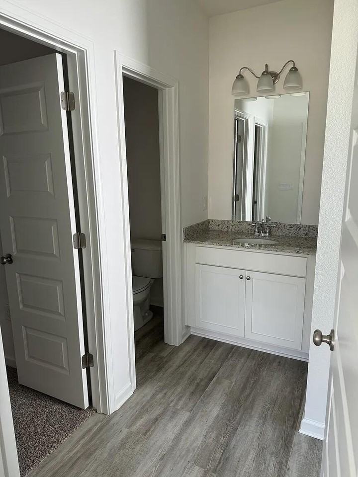 94 Bluebeech St - Photo 2 of 29