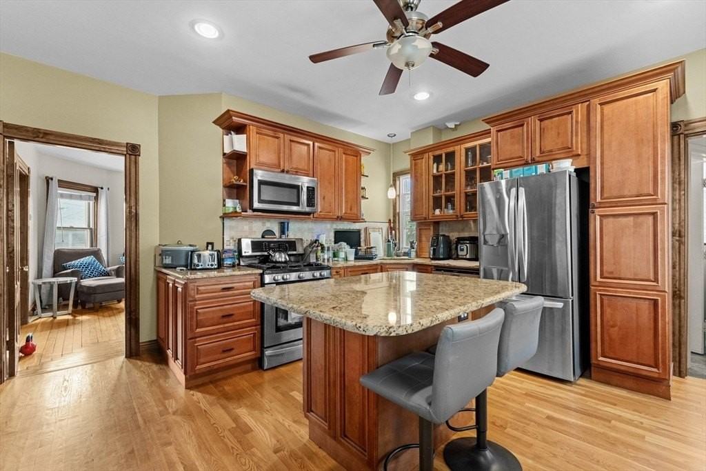 189 Kendrick Ave - Photo 2 of 17