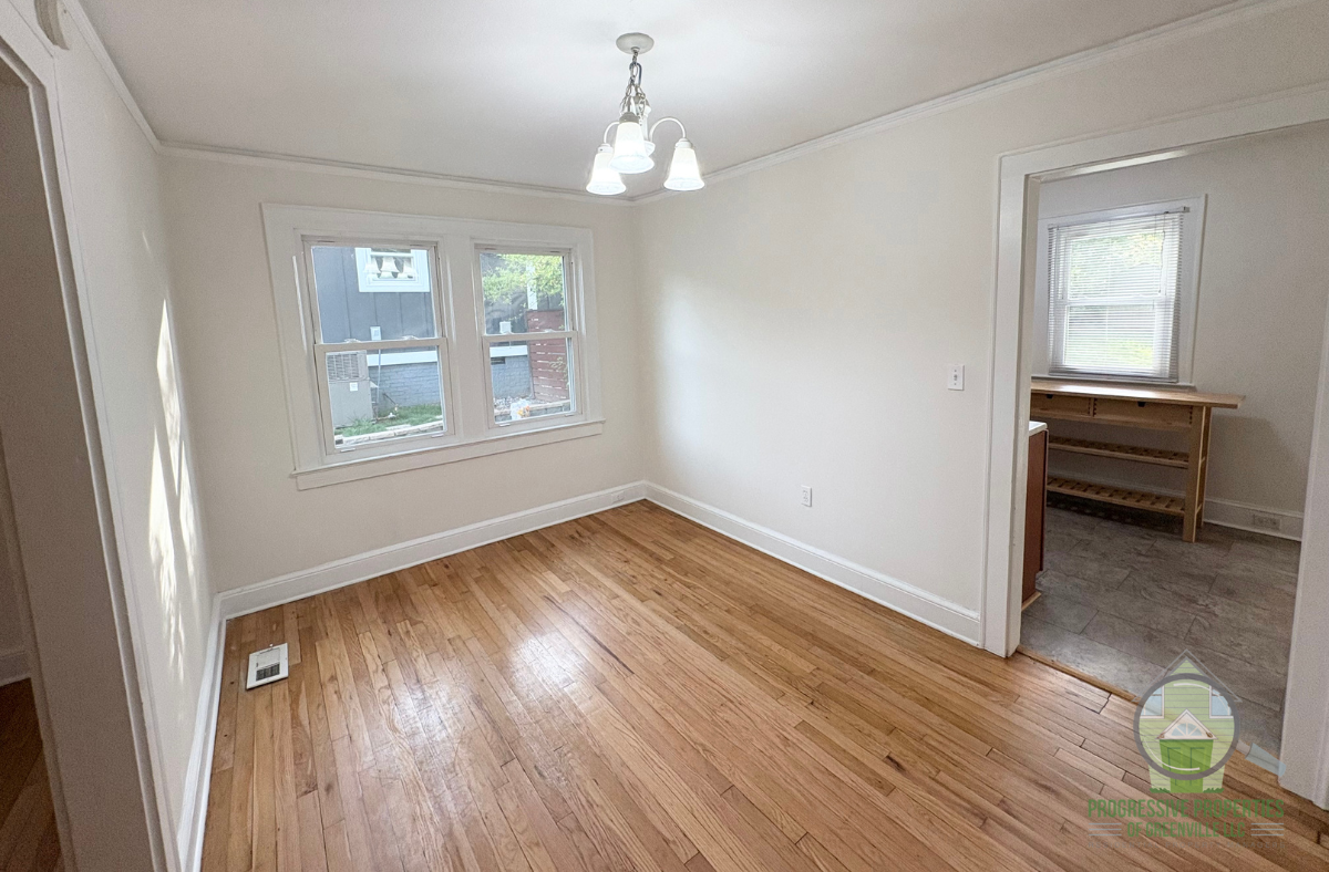 209 Briarcliff Dr #1 - Photo 3 of 10