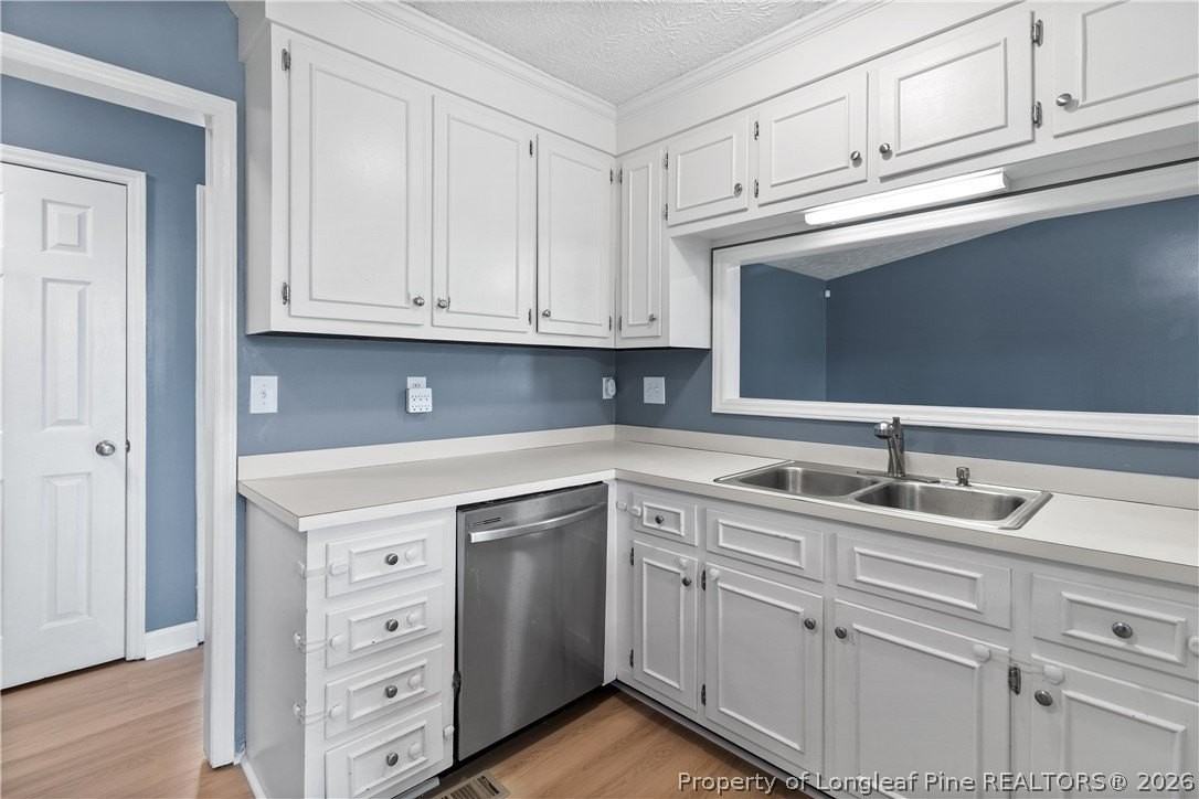 7312 Navarro St - Photo 7 of 25