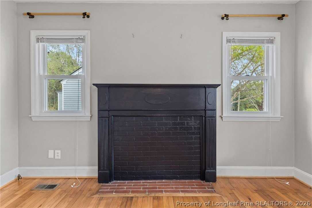 813 Mcpherson Ave - Photo 6 of 33