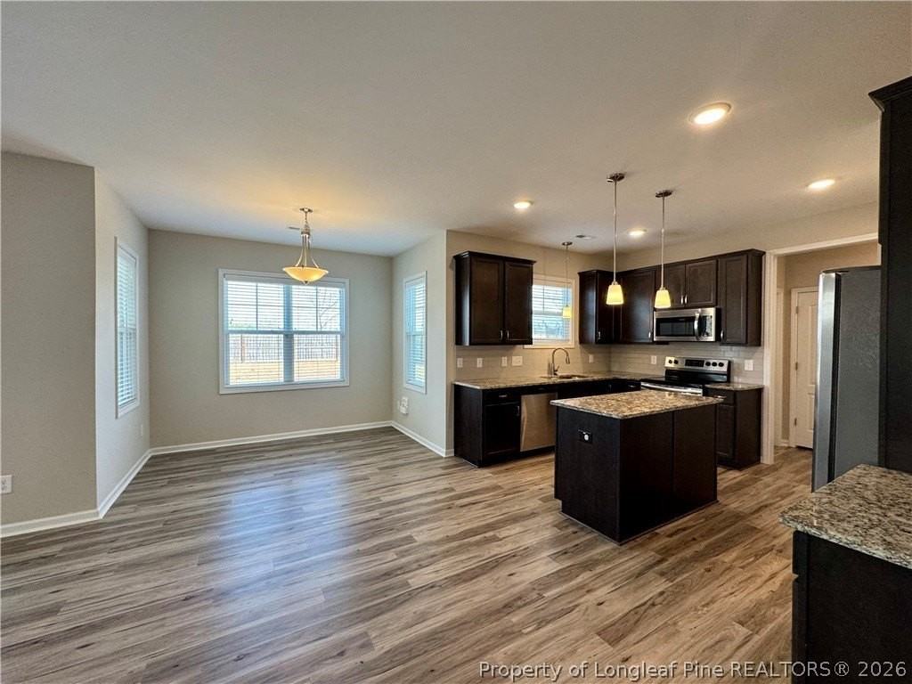 181 Chatfield Dr - Photo 7 of 23