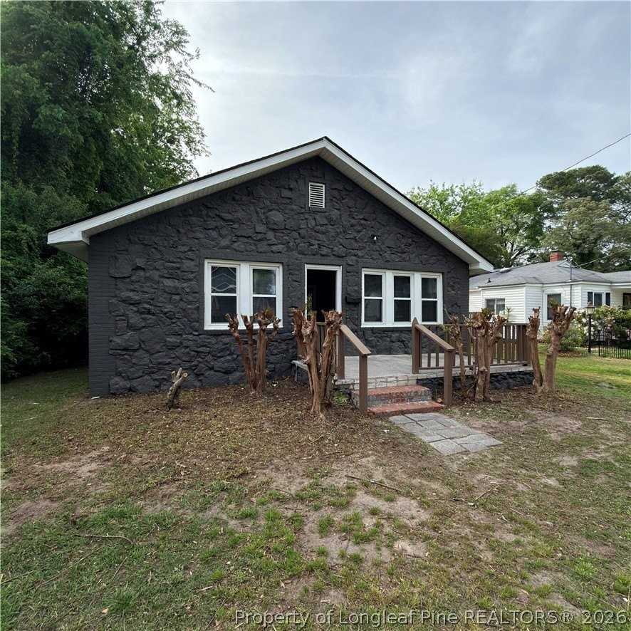 216 Sedberry St - Photo 2 of 24