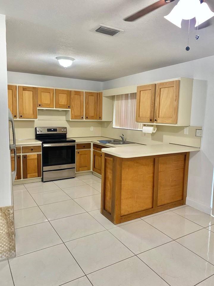 12 S Andros Rd - Photo 6 of 19