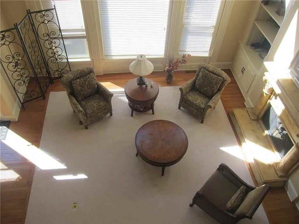 4026 Palisades Main Nw - Photo 4 of 32