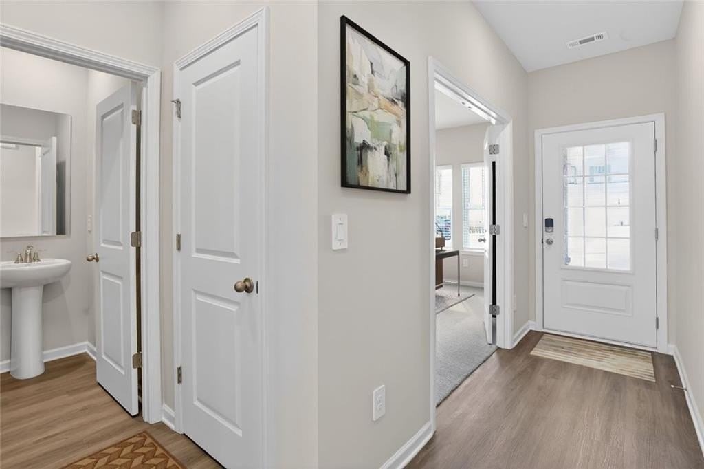 6929 Winchester Pl - Photo 2 of 35