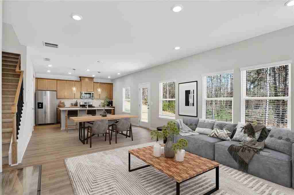 6929 Winchester Pl - Photo 5 of 35