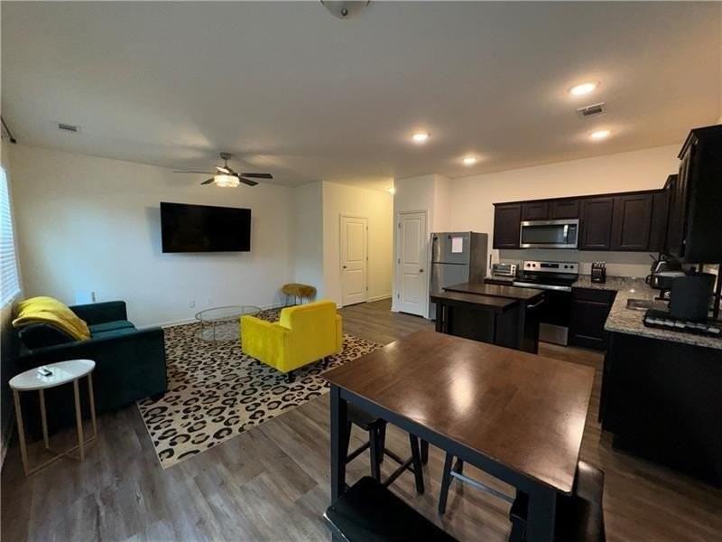 3366 Tarian Way - Photo 4 of 17