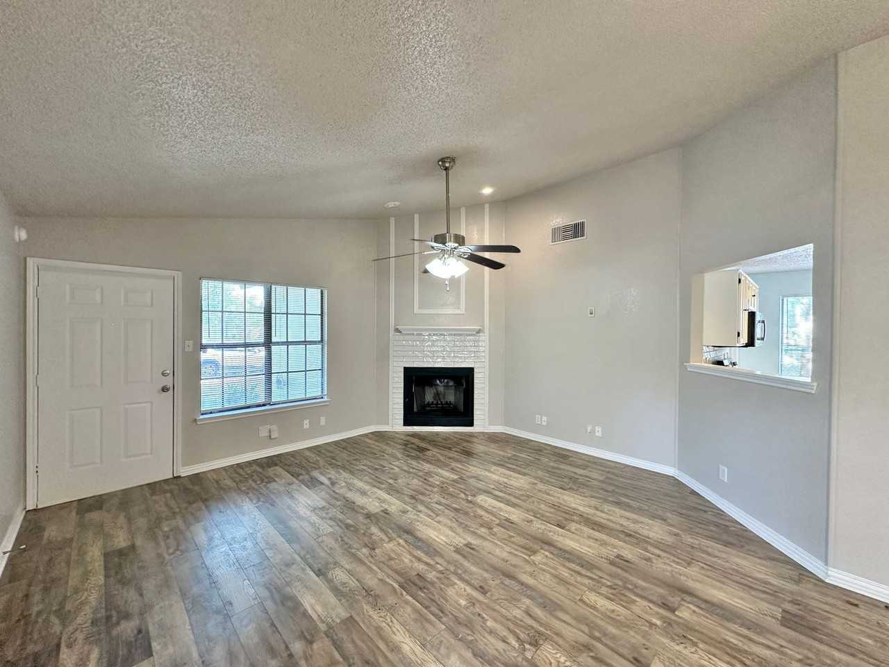 3805 London Ln - Photo 4 of 27