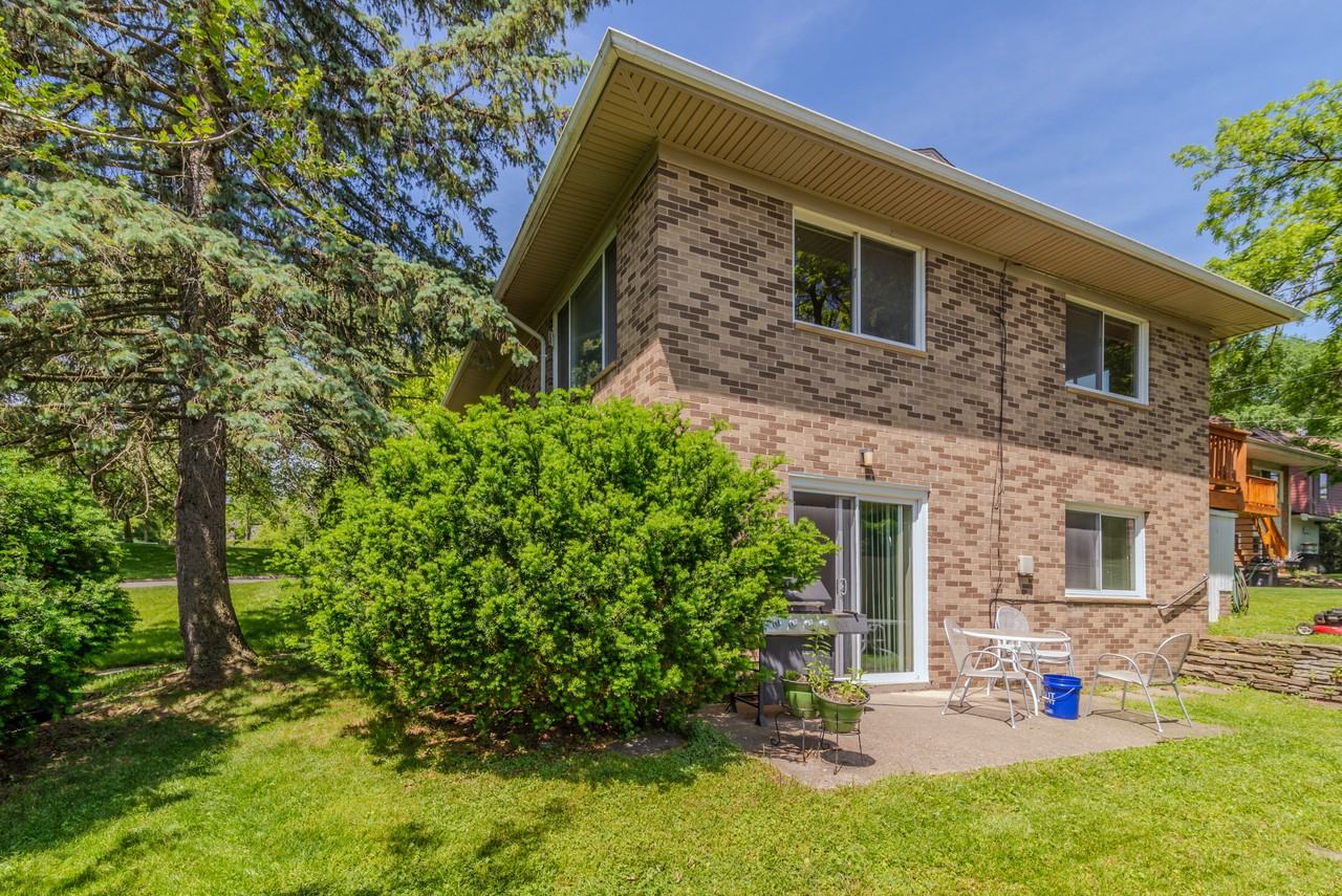 1490-1492 Bemidji - 1490 #1490 - Photo 4 of 27