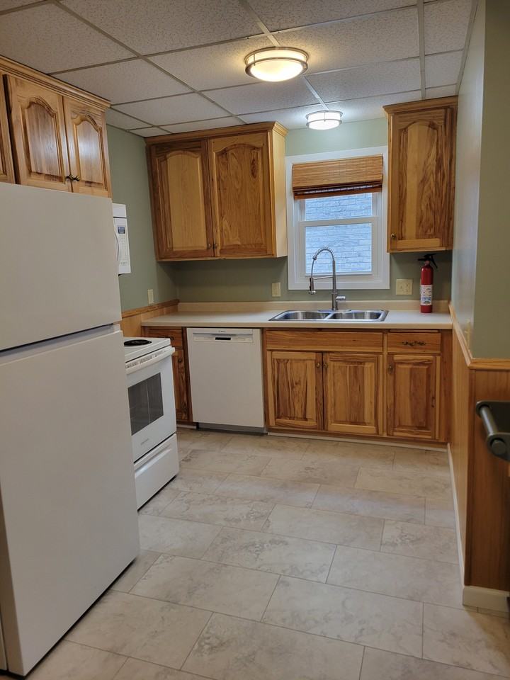 60 Birch Ave S #1 - Photo 2 of 19