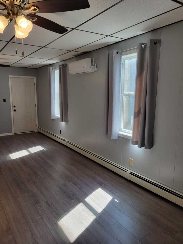 60 Birch Ave S #1 - Photo 6 of 19