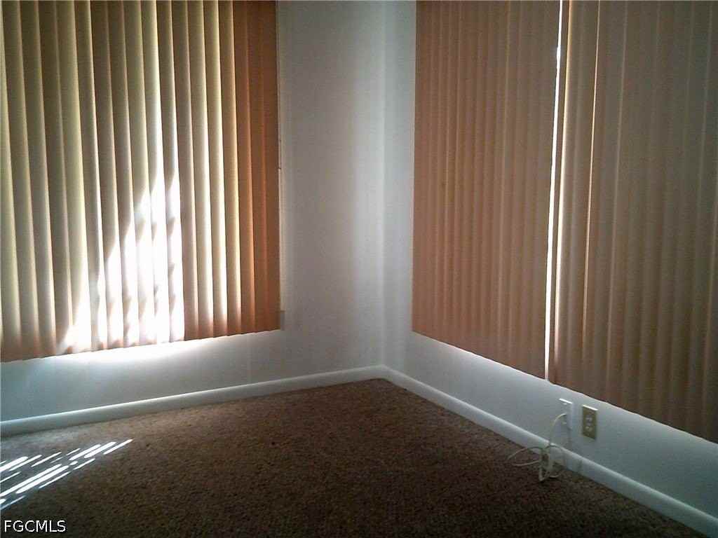 1405 Juddale St E - Photo 6 of 16