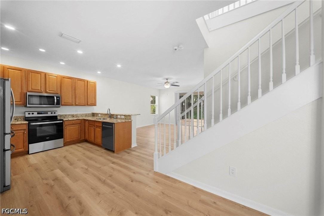 11133 Peace Lilly Way - Photo 7 of 30