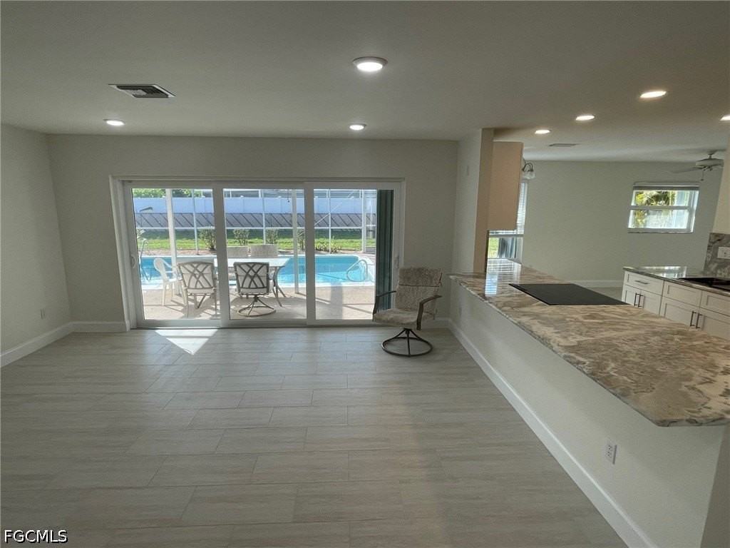 3502 Se 22nd Pl - Photo 6 of 28