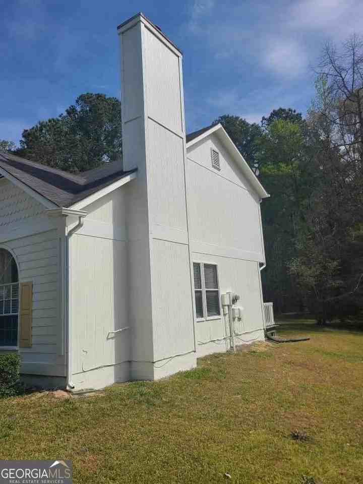 1604 Picadilly Ct Ne - Photo 2 of 18