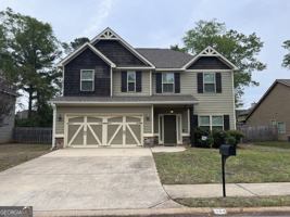 featured image of 204 Dog Fennel Ln