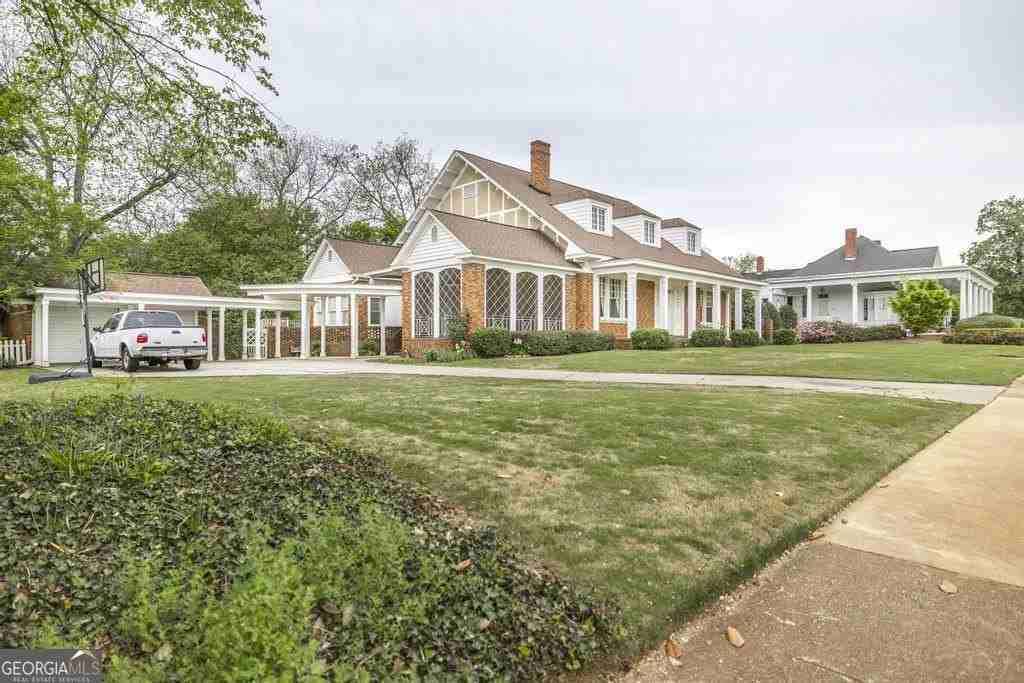 62 Indian Springs Dr - Photo 2 of 15