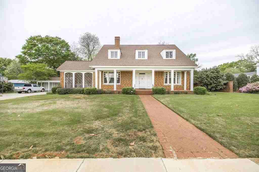 62 Indian Springs Dr - Photo 3 of 15