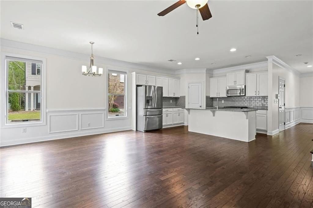 2794 Archway Ln - Photo 6 of 38