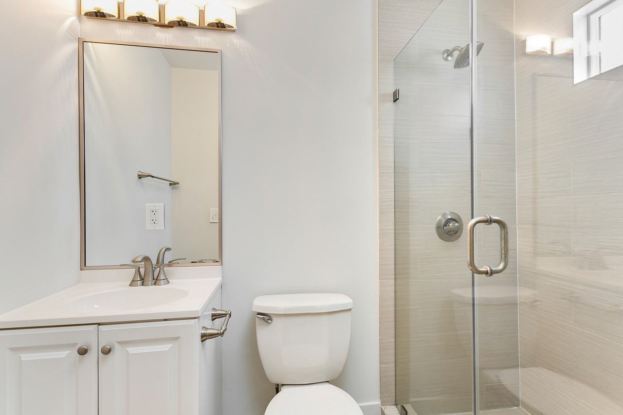 343 Heliotrope Drive - Photo 7 of 9