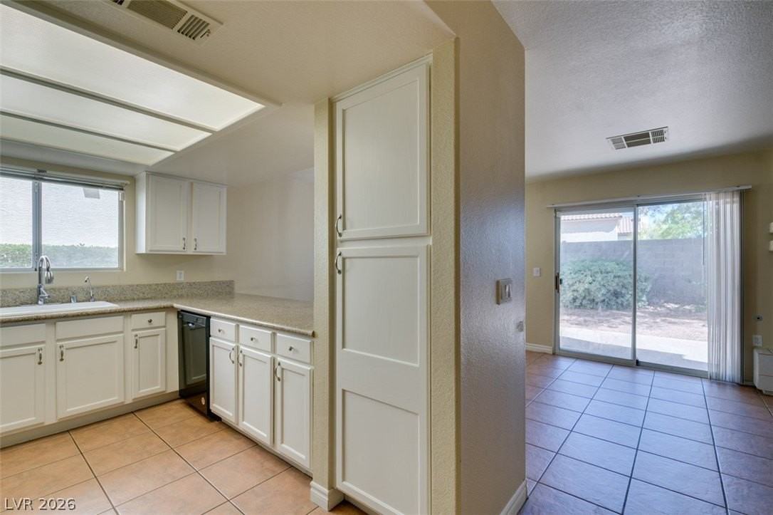 9532 Amber Valley Ln - Photo 6 of 25