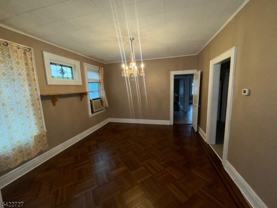 742 Pennington St - Photo 1 of 1