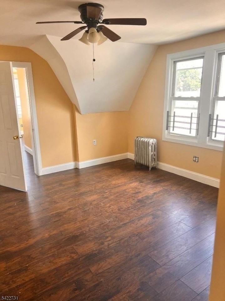 1289 Springfield Ave - Photo 4 of 10