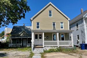 featured image of 32 Cross St