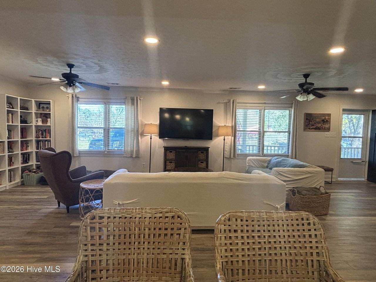 120 Lance Ct - Photo 7 of 18