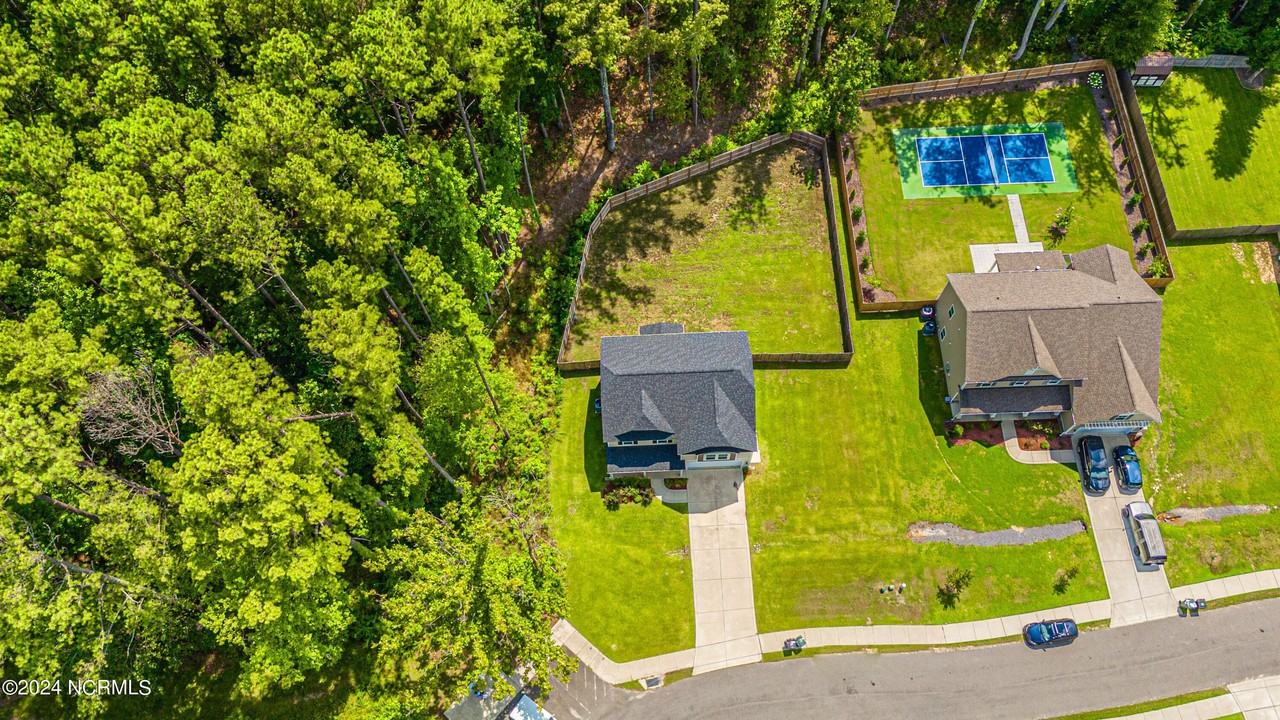 331 Glade Dr - Photo 4 of 50