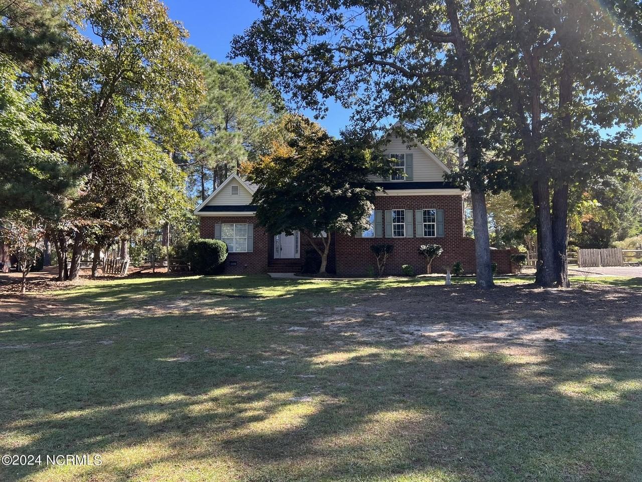 8 Princess Gate Rd - Photo 4 of 50